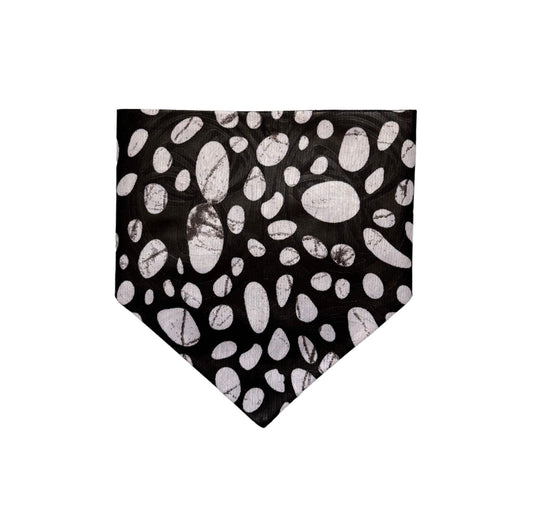 NAZOR — Black & White Polka Dot Dog & Cat Bandana