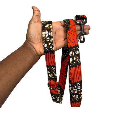 AJIRI — Black & Orange Butterfly Wing Dog Lead