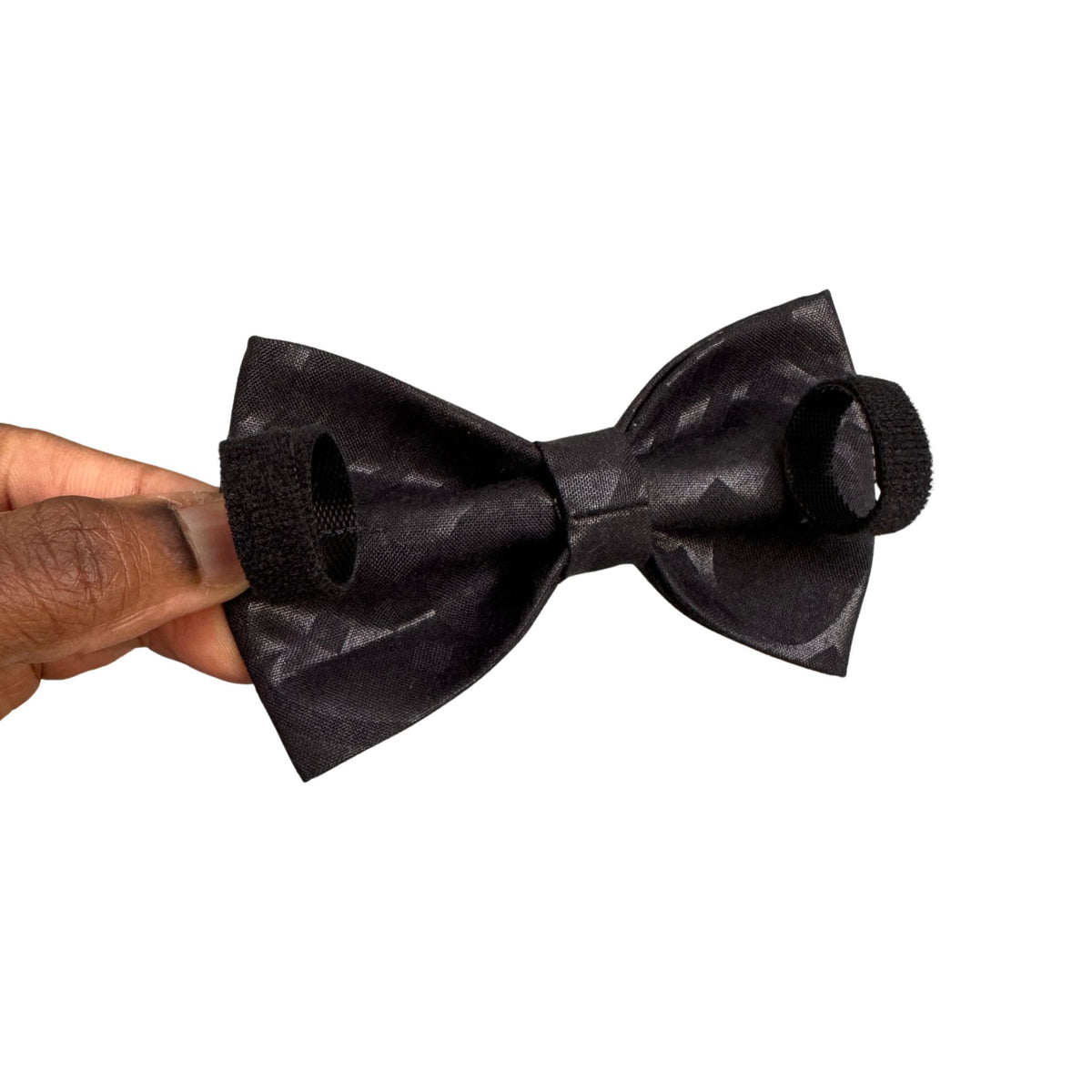 EMIDE black wave black-tie bow tie by Bhooki, handmade in the UK