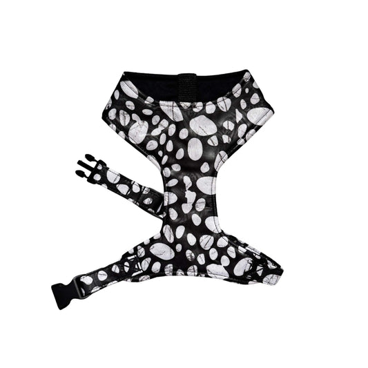 NAZOR black and white polka dot African print dog harness by Bhooki, handmade in the UK