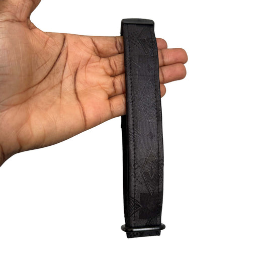 YINKA — Black Embossed Dog Collar